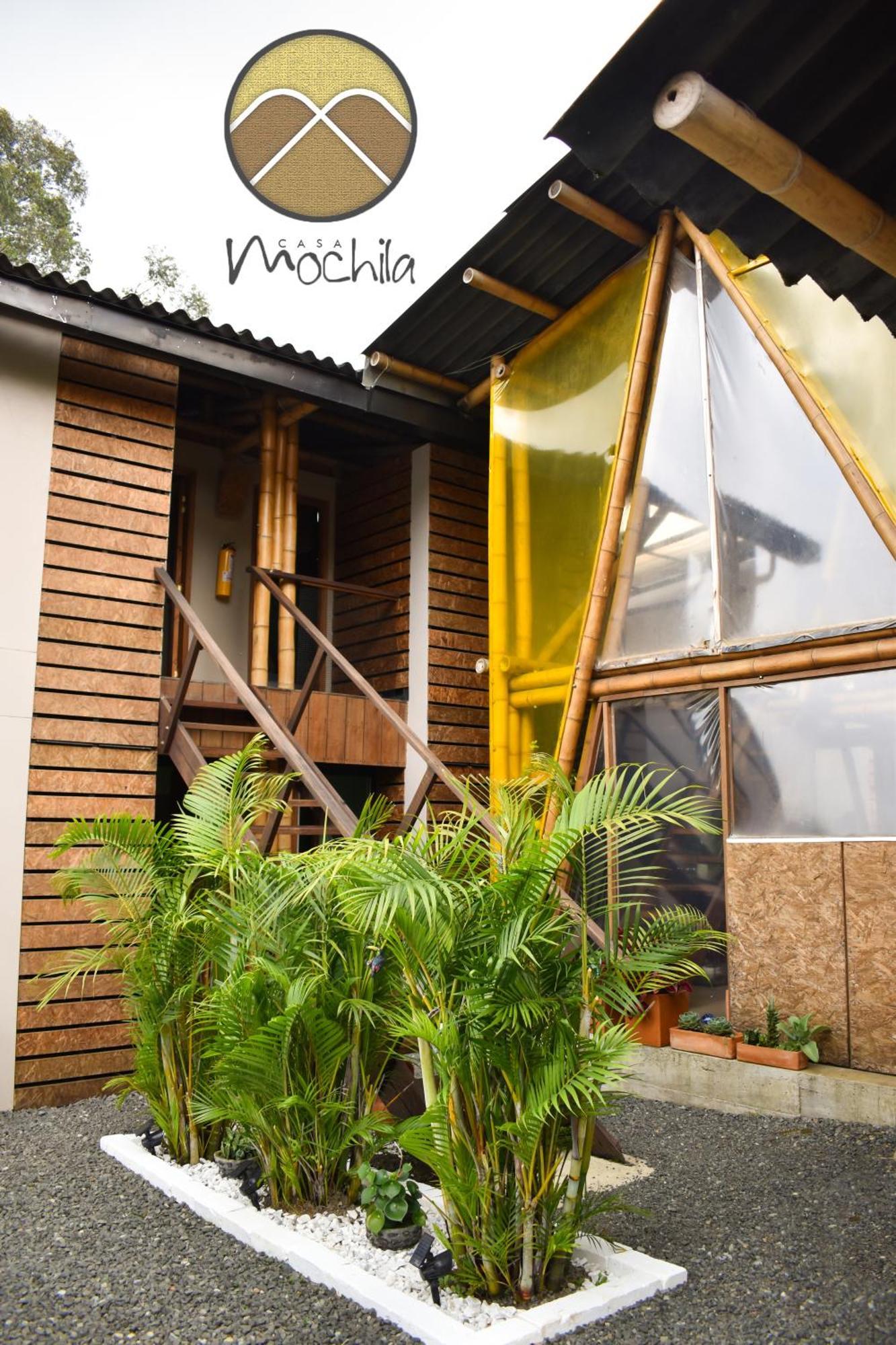 Casa Mochila Hostel ซาเลนโต ภายนอก รูปภาพ