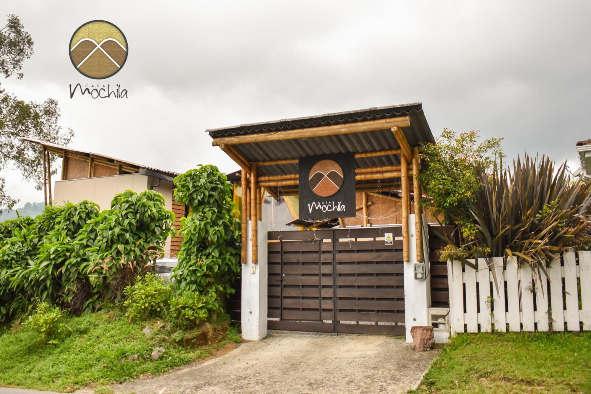 Casa Mochila Hostel ซาเลนโต ภายนอก รูปภาพ